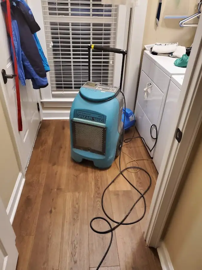 Commercial dehumidifier deployed for Crawl Space Restoration in Spokane